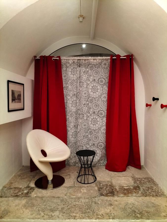 Antica Dimora Lombardi 2 Apartment Bari Exterior photo